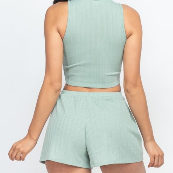 Top & Shorts Set - Picture 2 of 5